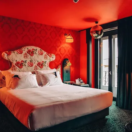 Pensao Madam's Guest house