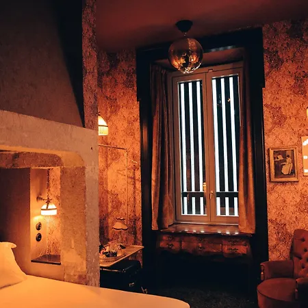 Pensao Madam's Lisbon