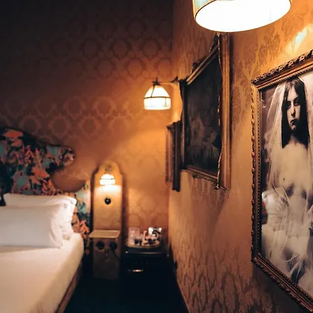 Penzion Pensao Madam's 4*