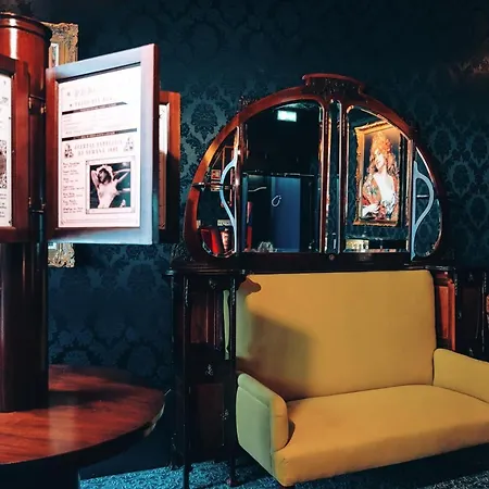 Pensao Madam's Lisboa