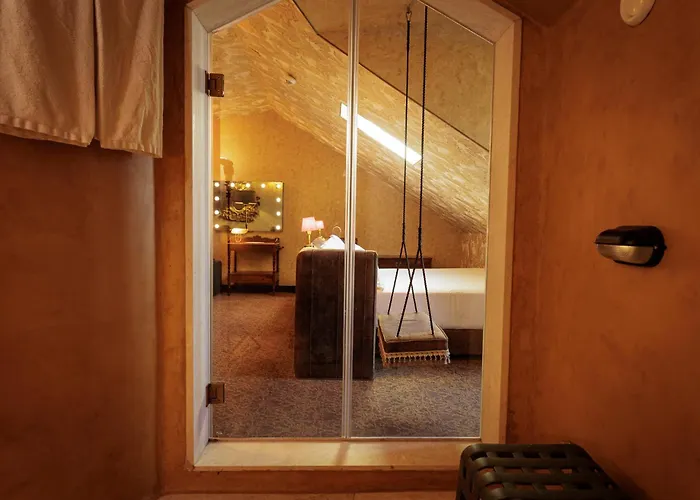 Pensao Madam's 4* Lisbon